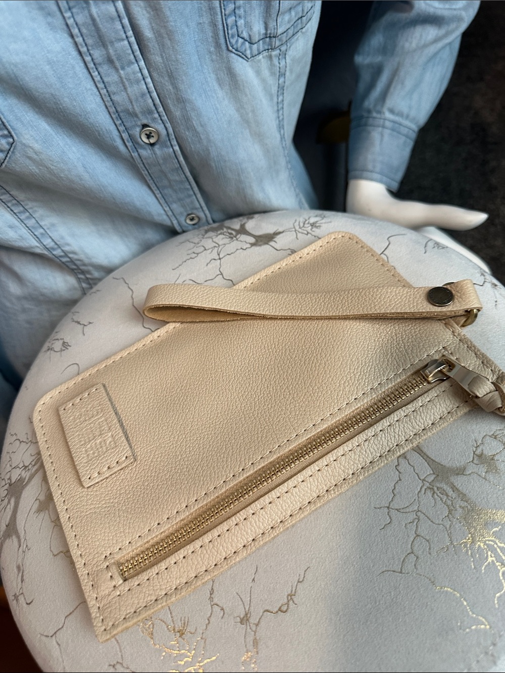 PLG 🧁 Adriana zip wristlet NEW - Picture 5 of 5